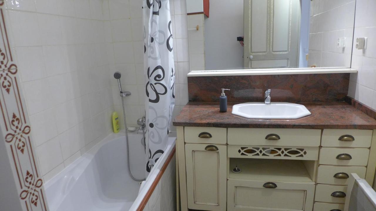 Ceret Pyrenean Star Apartment Екстериор снимка